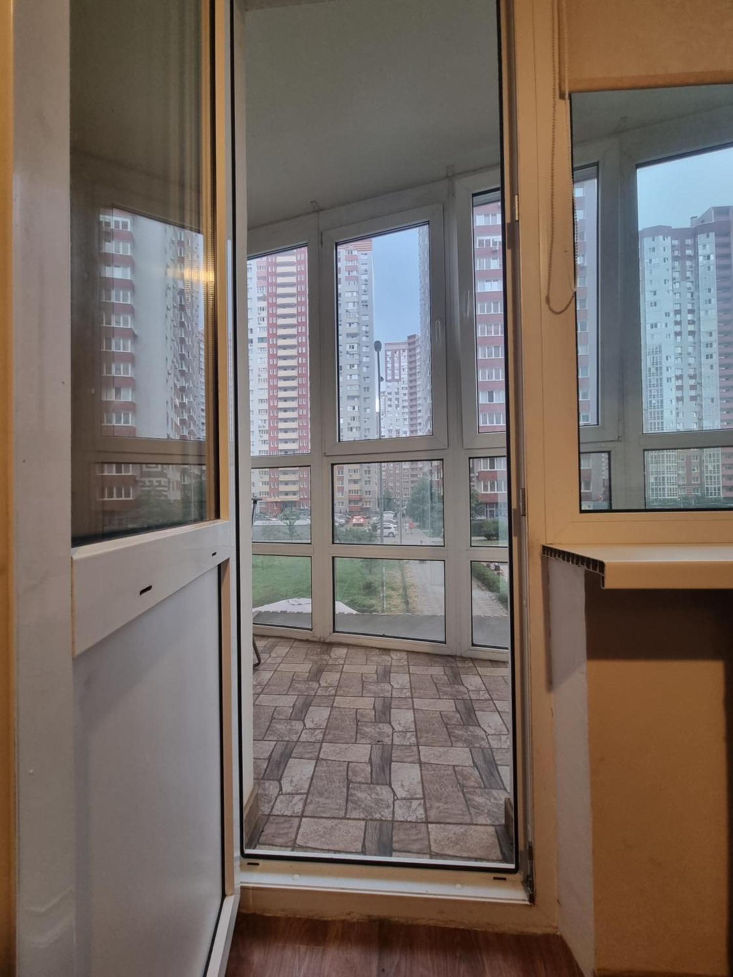 жк патриотика, второй этаж Apartment *